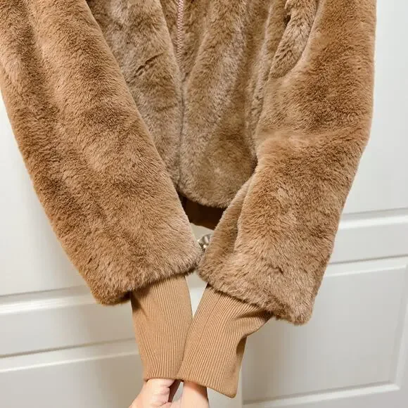 Alo Yoga Foxy Fur Jacket Espresso Brown S - Picture 8 of 9